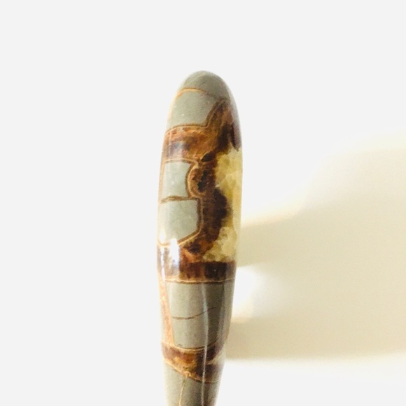 Calcite Crystal Filled Polished Septarian Buffalo Stone Sculpture Utah Crafted - Picture 5 of 6